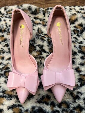 NEVER WORN Pink bow heels